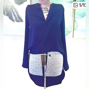 Catherine Malandrino designer Navy Blue v neck High Low blouse Top Sz xs